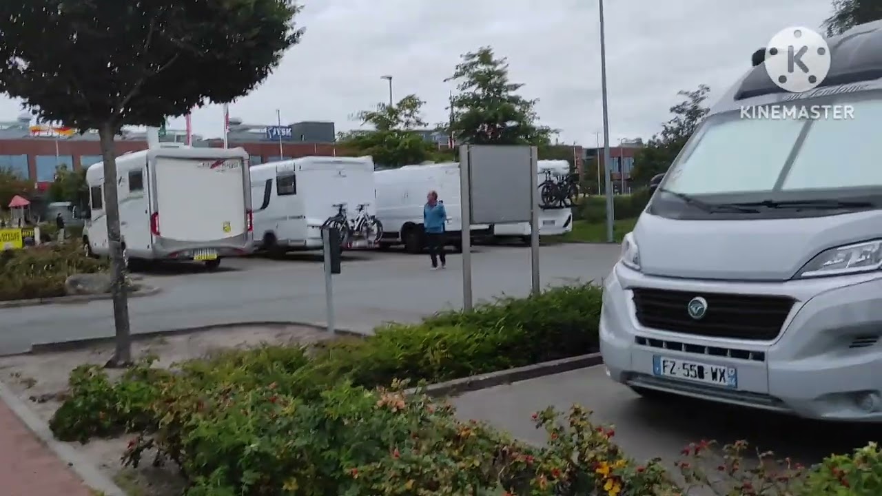 Parking for caravan full service free, Flensburgo Germany قرب مركز تجاري كبير #Citti_park 
