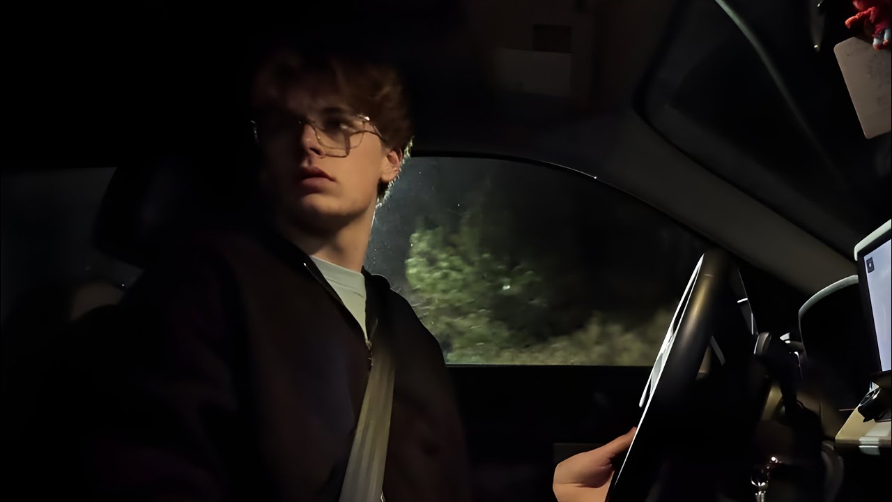 𝙡𝙖𝙩𝙚 𝙣𝙞𝙜𝙝𝙩 𝙙𝙧𝙞𝙫𝙚