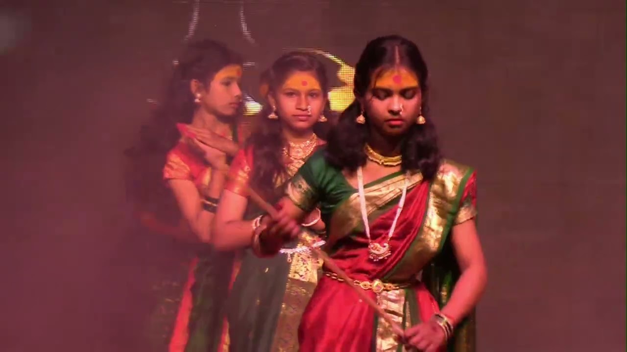 08 Devi Cha Gondhal