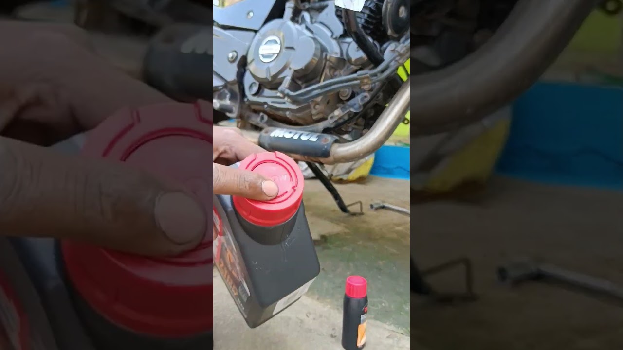 Pulsar 220f🔥 Engine oil change at Home. Motul 7100. 10W-50 full synthetic oil. #rkprince #220f