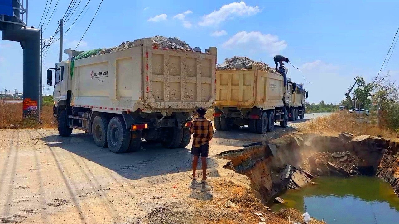 Great work !! Skill operator Shantui bulldozer working push stone landfilling Big Stones