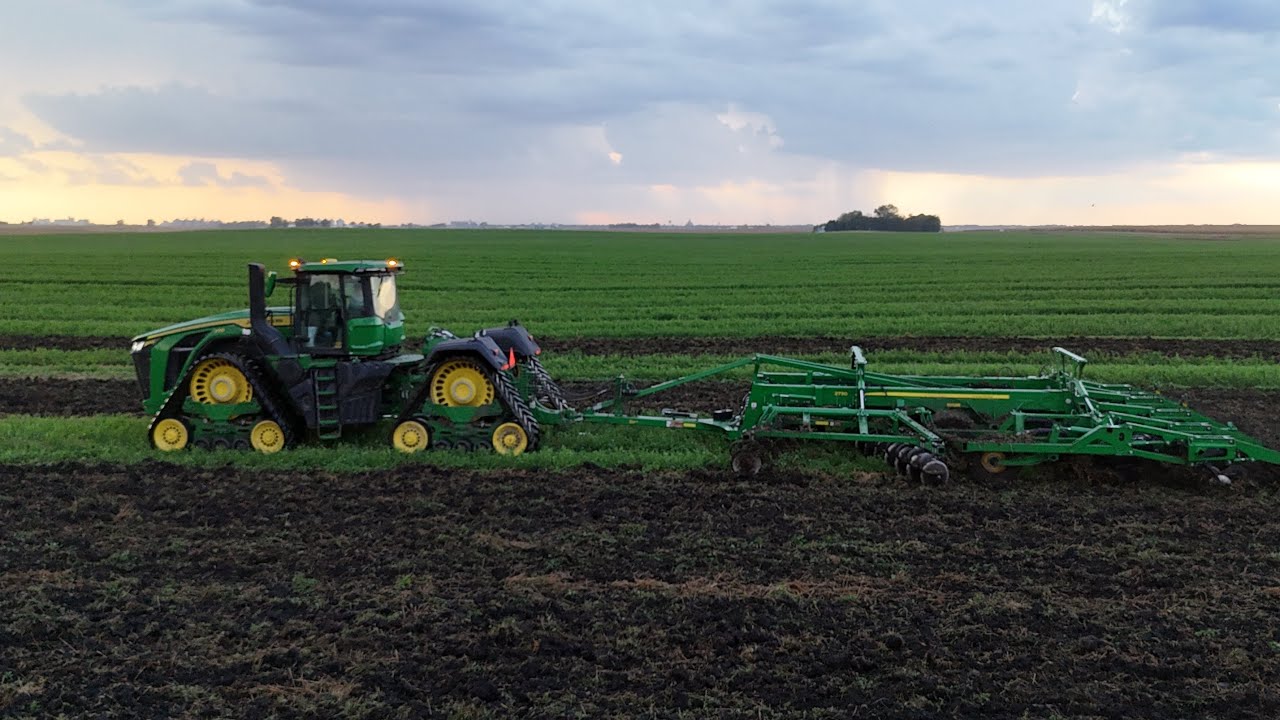 First Day Of Fall Tillage!!! John Deere 9RX 770 Working Up The Ground! 