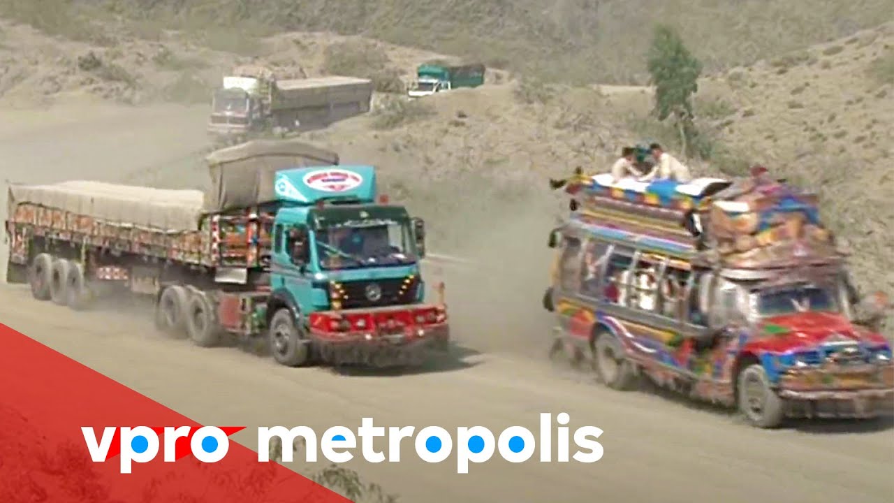 A dusty ride from Peshawar to Landi Kotal in Pakistan - vpro Metropolis 2014