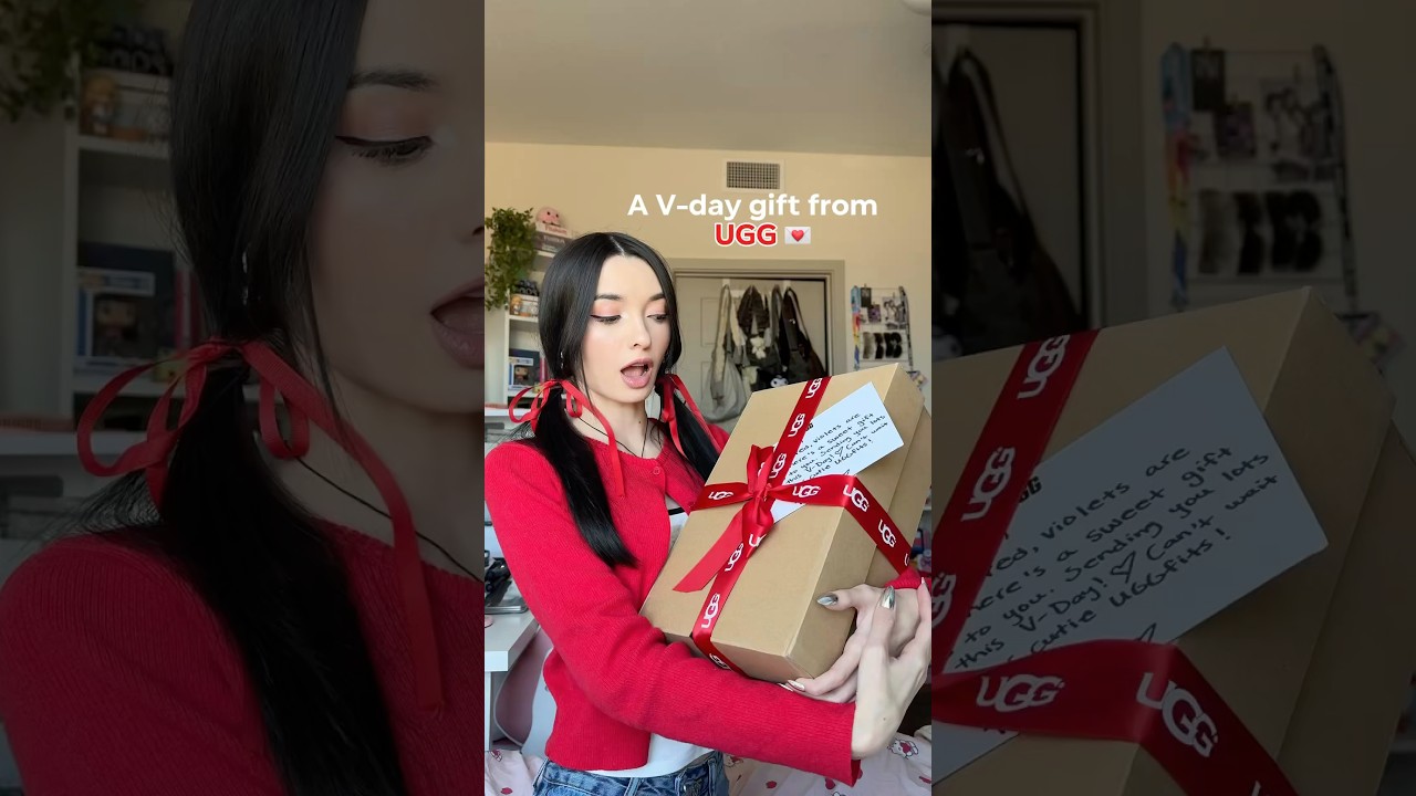 PINK UGGS??!!!! 💗 #uggs #ugg #uggslippers #unboxing #shoes #pr