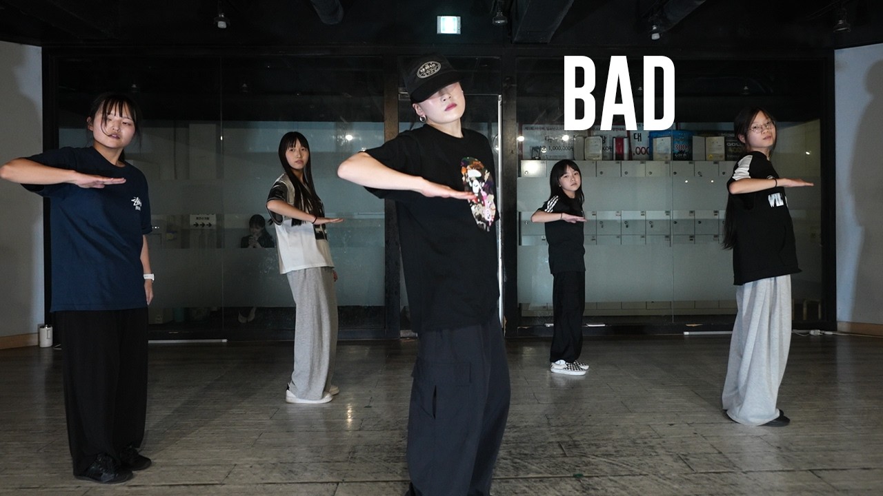 ATEEZ - BAD K-POP DANCE COVER SORA