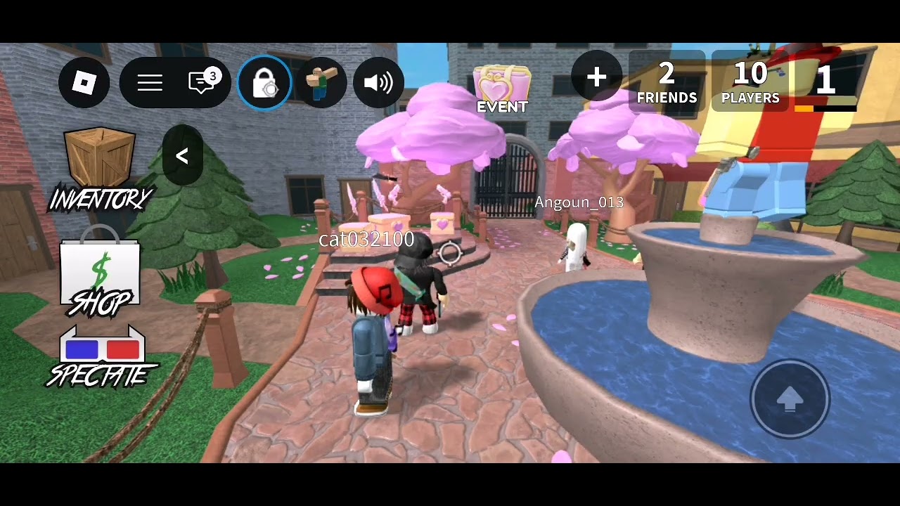 Playing mm2 with my friend