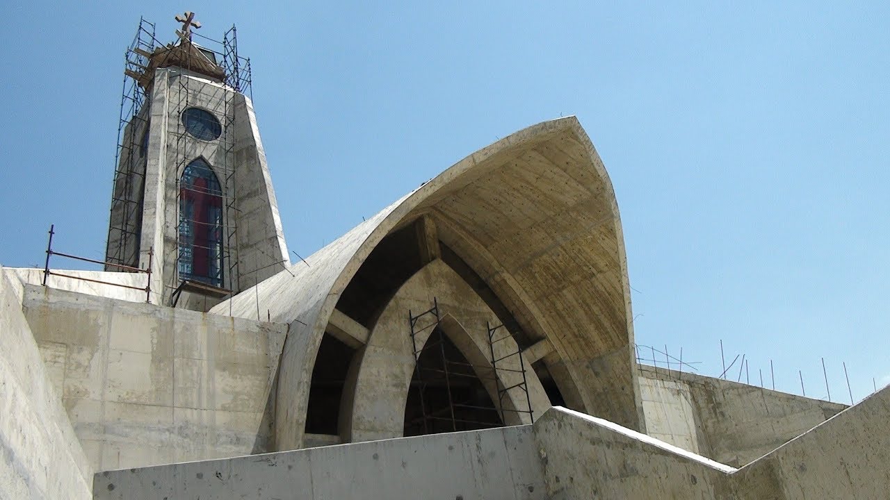 دير القديس العظيم الانبا انطونيوس - البربارة - لبنان