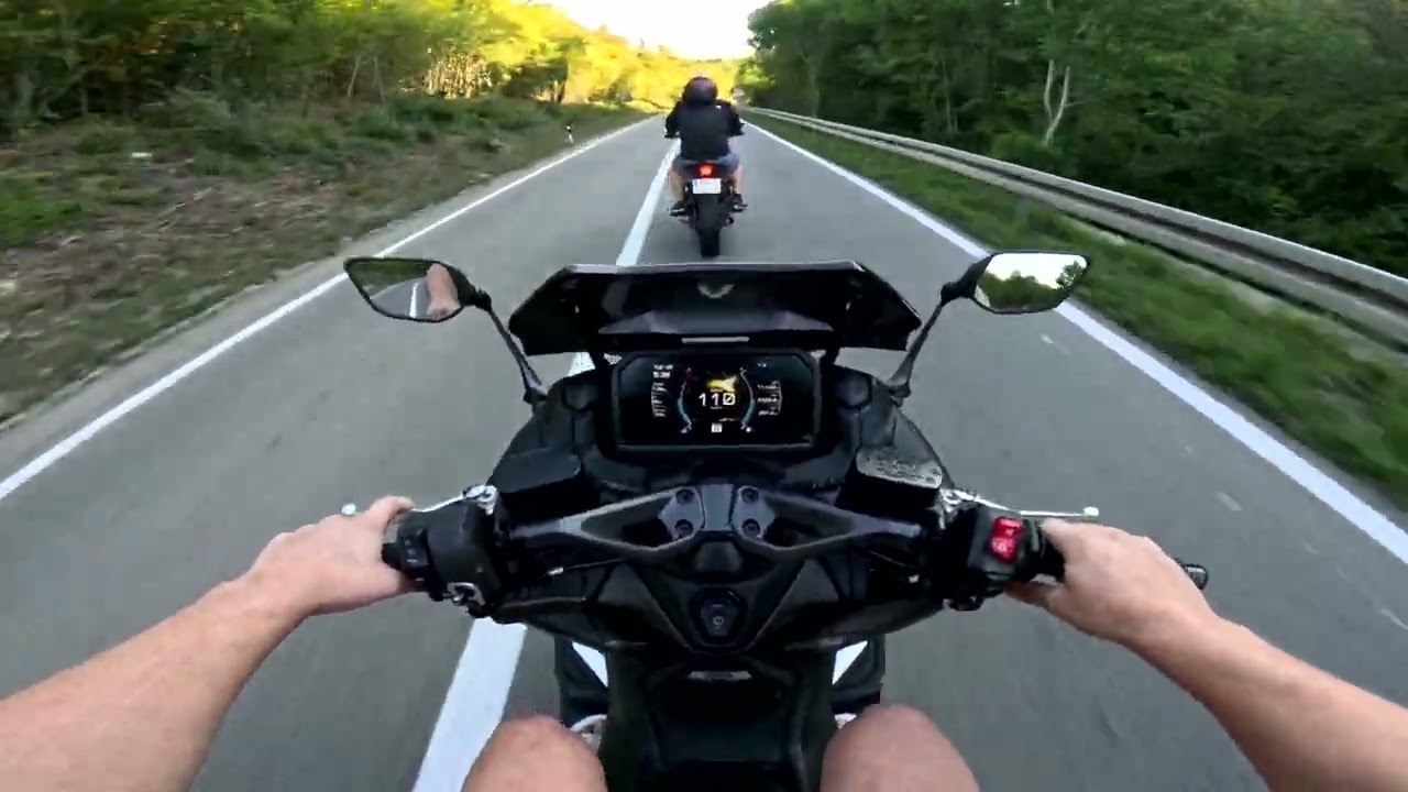 TMAX VS XJ6 VS GSR 750 UP TO HILL!!