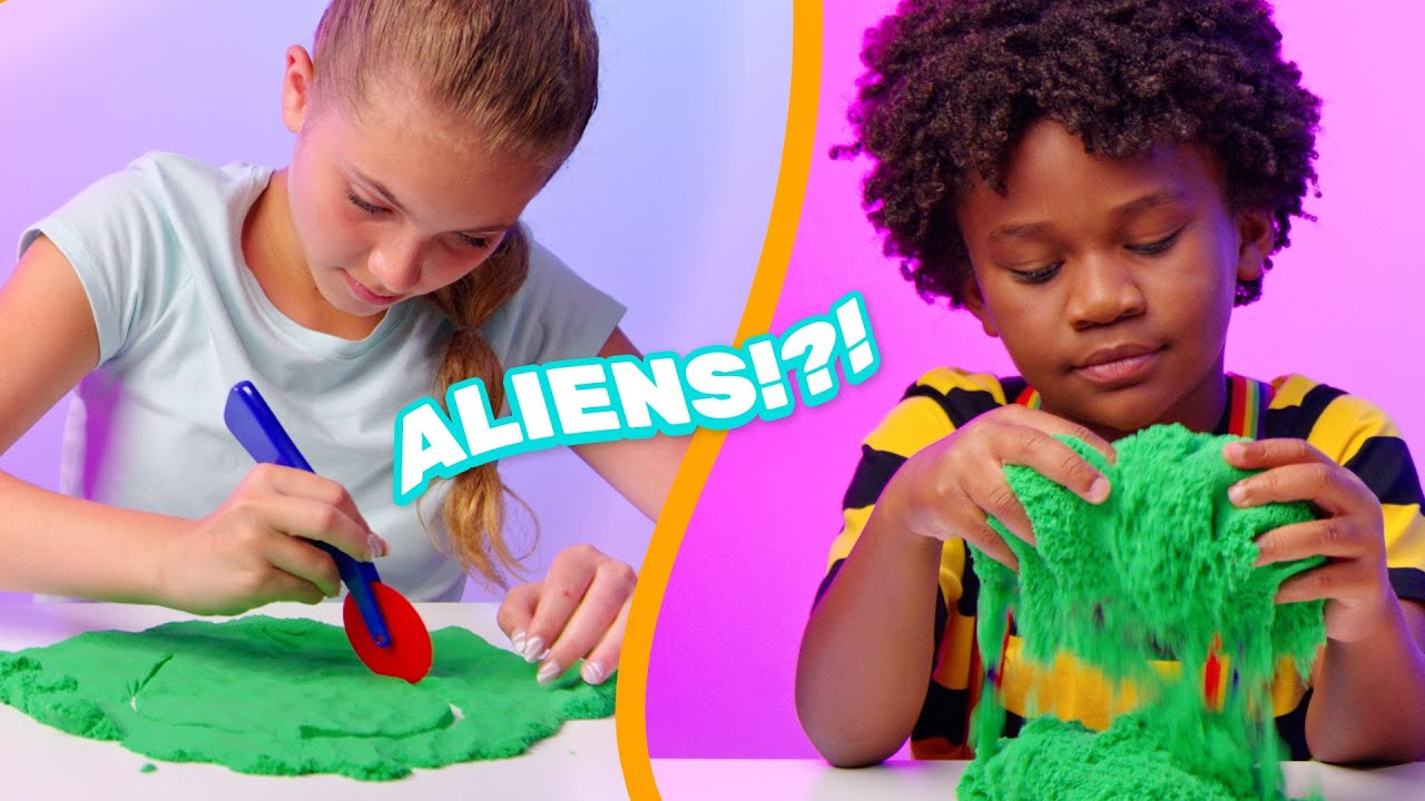 Make Aliens and Flying Saucers Out of Kinetic Sand 👽| Creativity for Kids