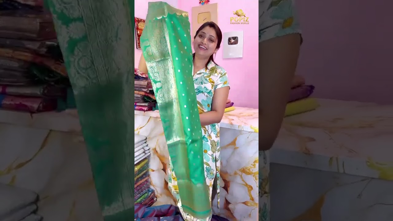 শরীর খারাপ হলেও মাশরু শাড়ি দেখতেই হবে #shorts #shortvideo