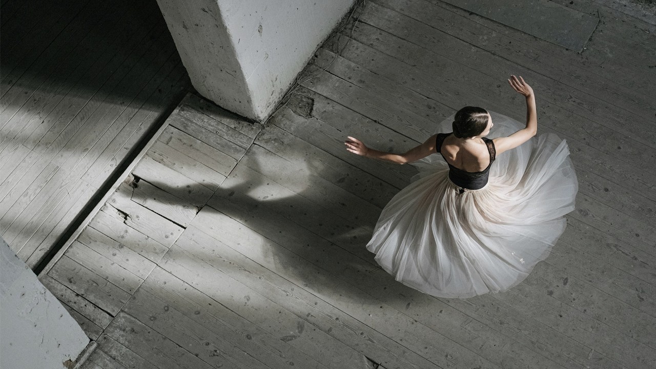 Astor Piazzolla: Suite de Ángel . II. Milonga del Ángel