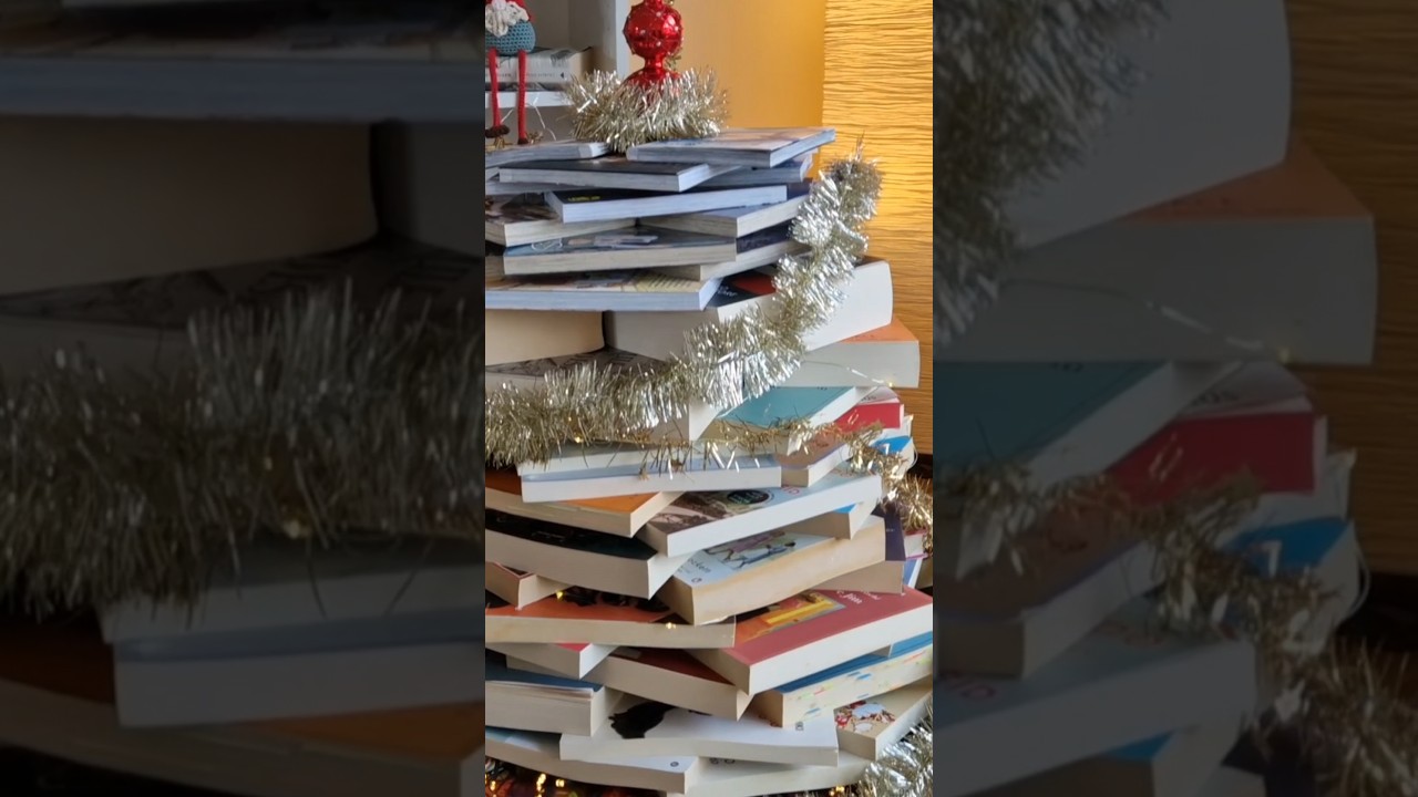 Albero di Natale di Libri📚🎄 #alberodinatale #christmas #booklovers