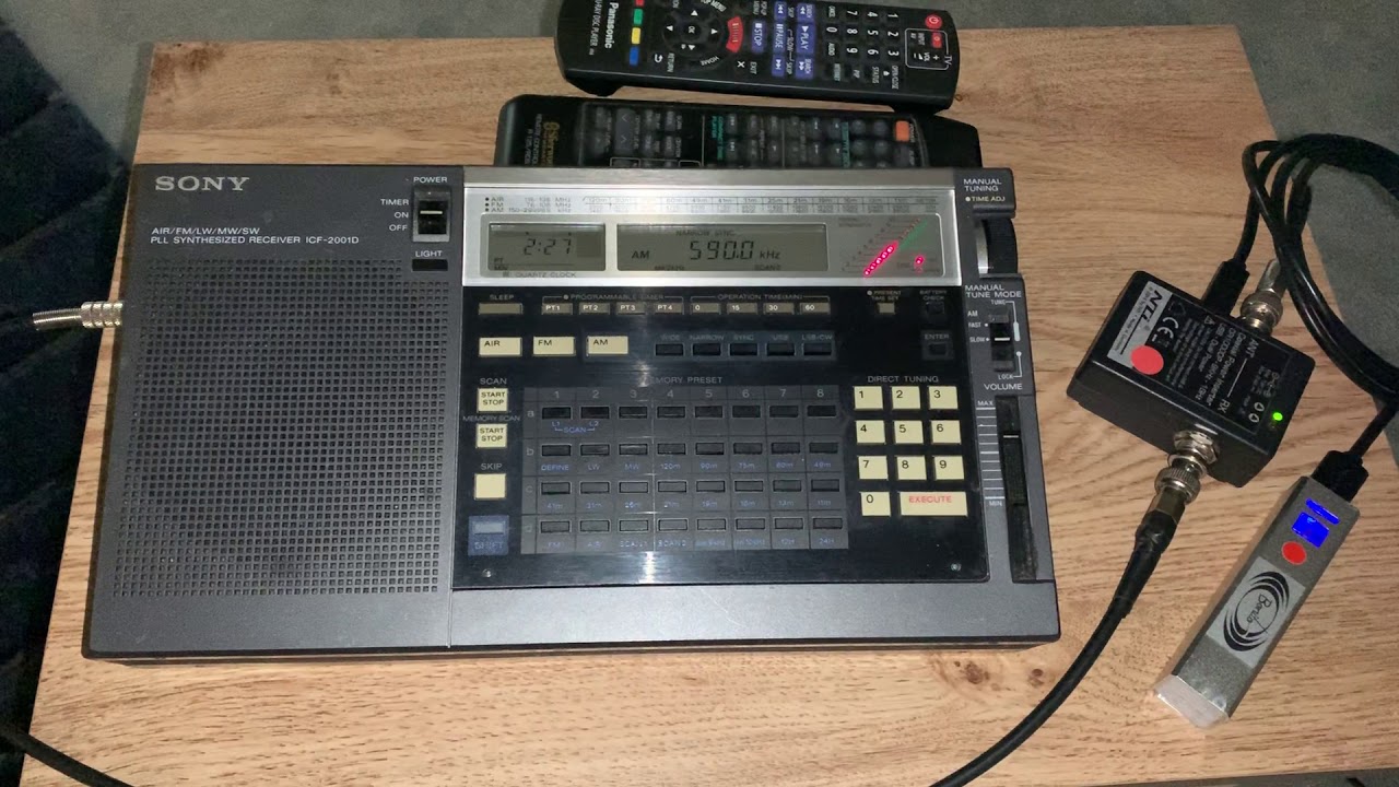Medium wave DXing with the legendary Sony ICF-2001D: VOCM 590 kHz St Johns, Labrador & Newfoundland
