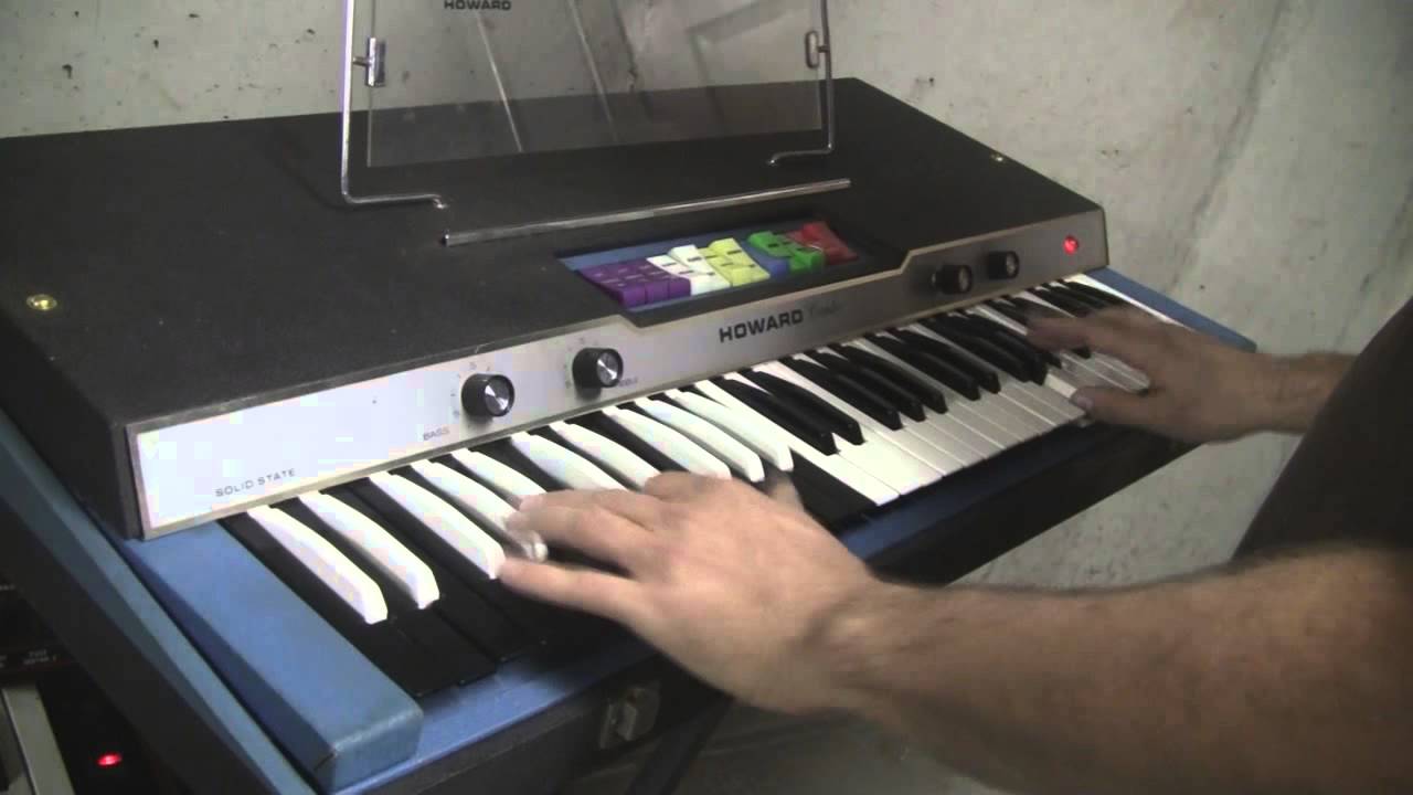 .: Howard Combo Organ :: 1960s - KC, Mo. :.