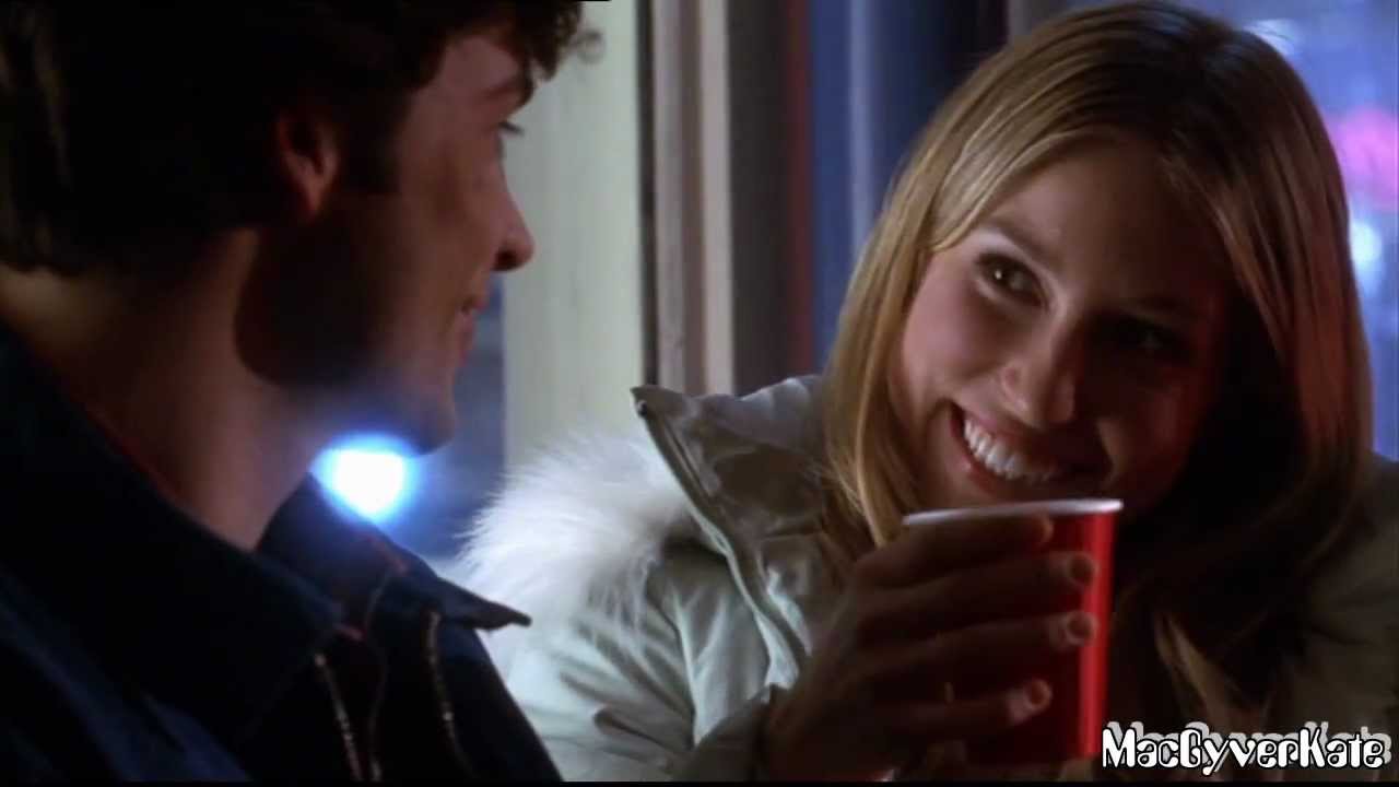 Smallville - Clark and Alicia (1) - Season 4 - Movin on