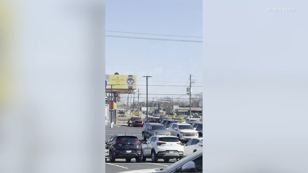 Plane crashes onto busy Georgia street, hitting multiple vehicles, officials say: VIDEO
