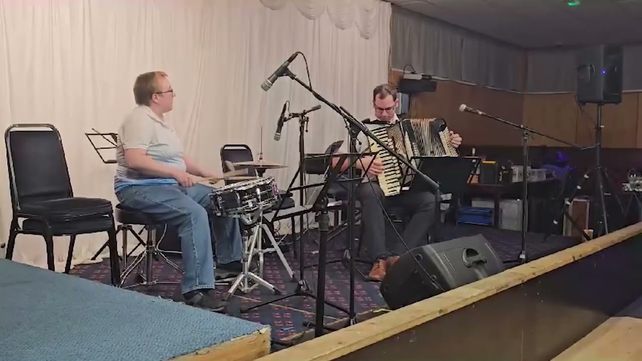 Shetland Accordion Club - Ewan & Shareen