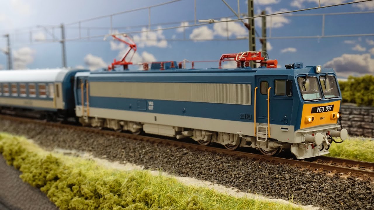 Retró összeállítások a terepasztalon: 30 éves a MÁV InterCity szolgáltatása