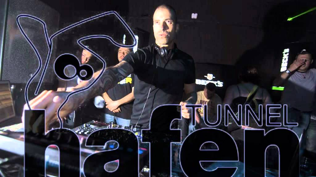 Chris Liebing & Sven V&auml;th live @ Hafentunnel 2001