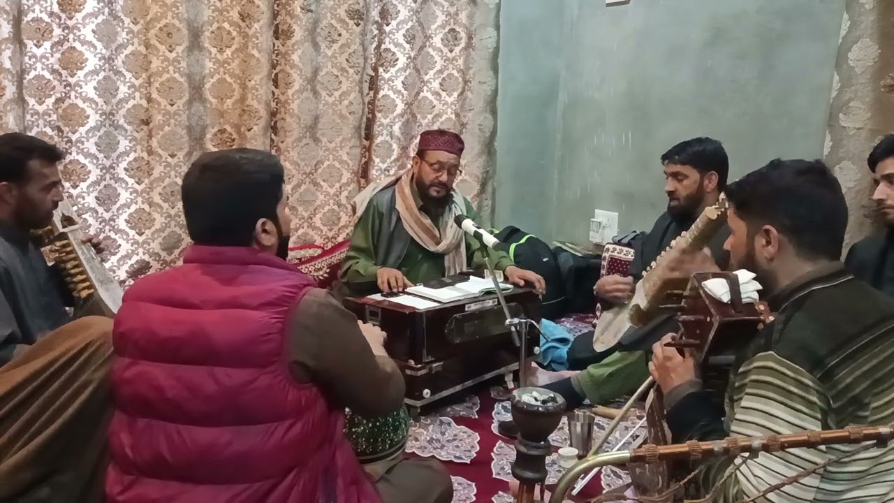 Singer gulzar ahmed ganie ❤️ kalam mohammad akram bulbul ❤️ heart melt song