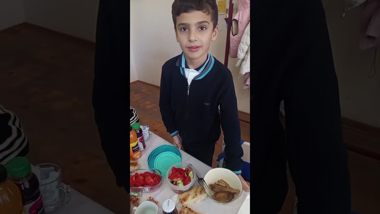 3a sinfi Texnologiya dərsi.Mövzu-“Nahar süfrəsinin hazırlanması”. Sinif rəhbəri Həsənova Aybəniz