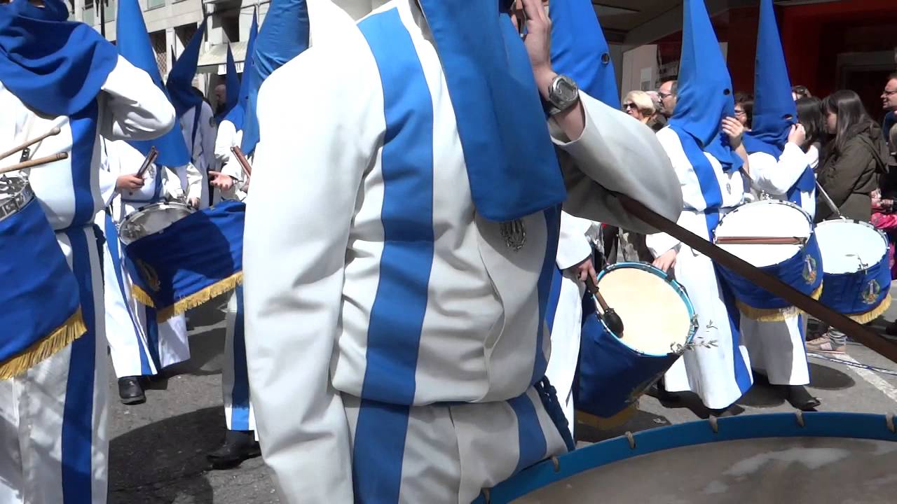 Semana Santa Zaragoza 2015. Cofradía de la Entrada 2. Sección de tambores