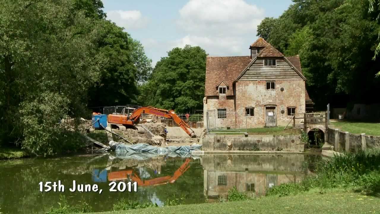 Mapledurham - The Turning of the Screw