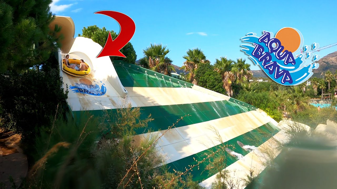 AQUABRAVA [VLOG] : un ENORME parc aquatique en Espagne !