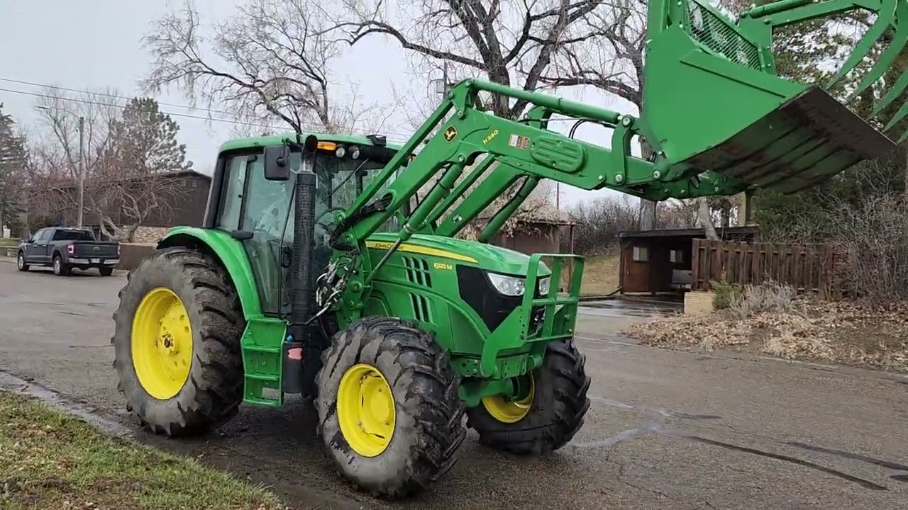 2015 John Deere 6125M MFWD Loader Tractor - MAY 3, 2023 AUCTION