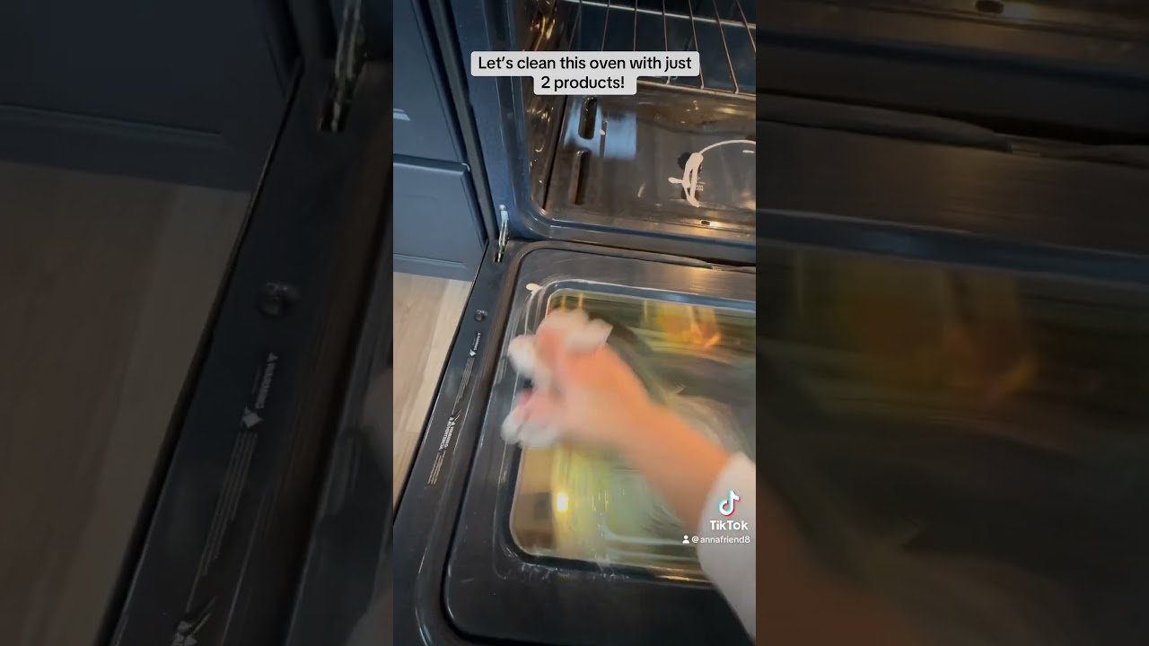Cleaning oven with two products only #cleaning #tips￼