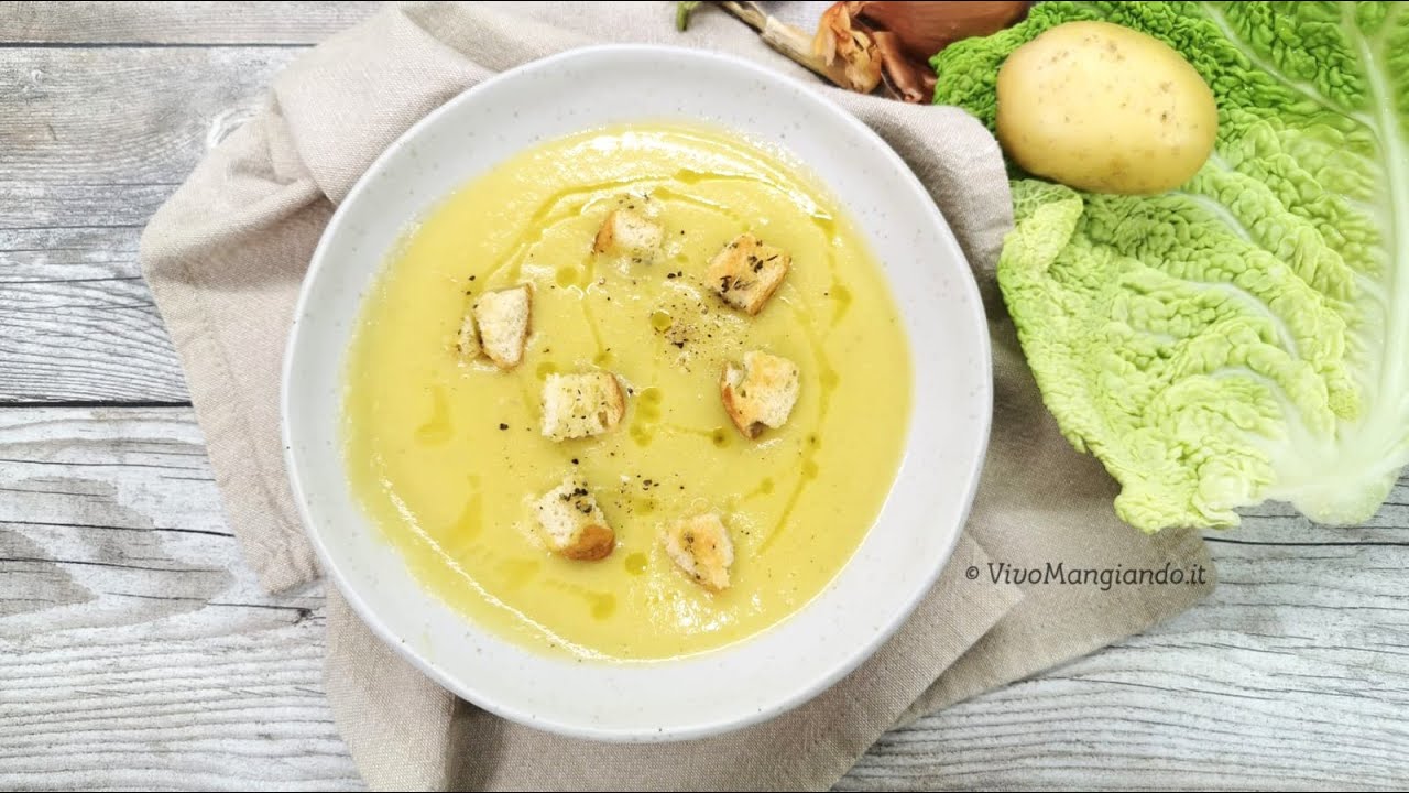 Una crema di verza e patate molto delicata