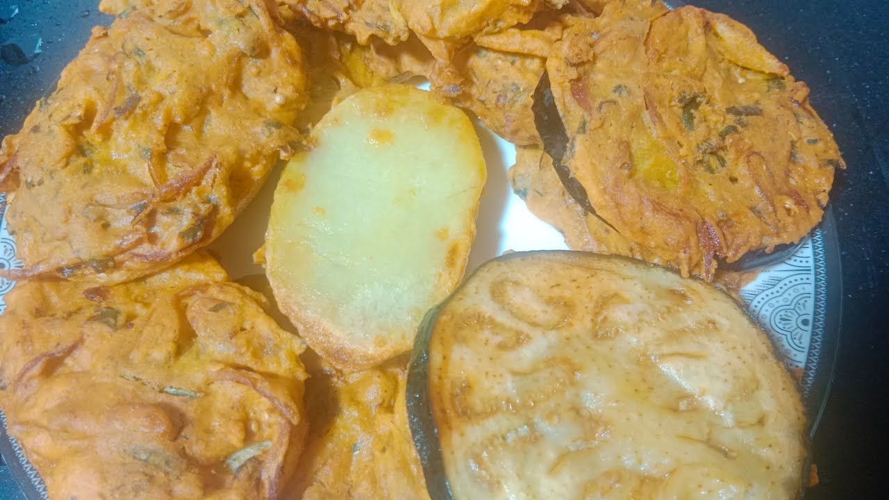 Aloo Baingan Pakora Recipe 