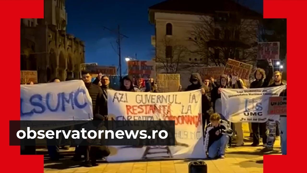 Studenții protestează și cer finanțare mai mare pentru Educație. Reacția ministrului