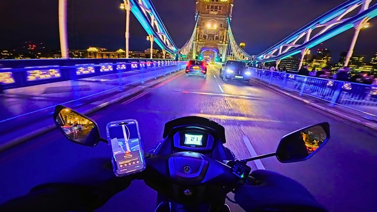 Central London Night Ride | Yamaha NMAX 125 POV - PART 1