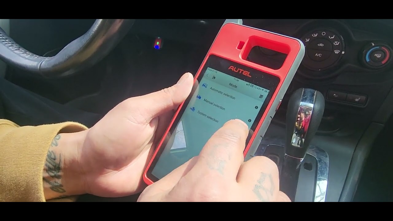 Generando y programando smart key autel para 2011 Ford fiesta/ KM100