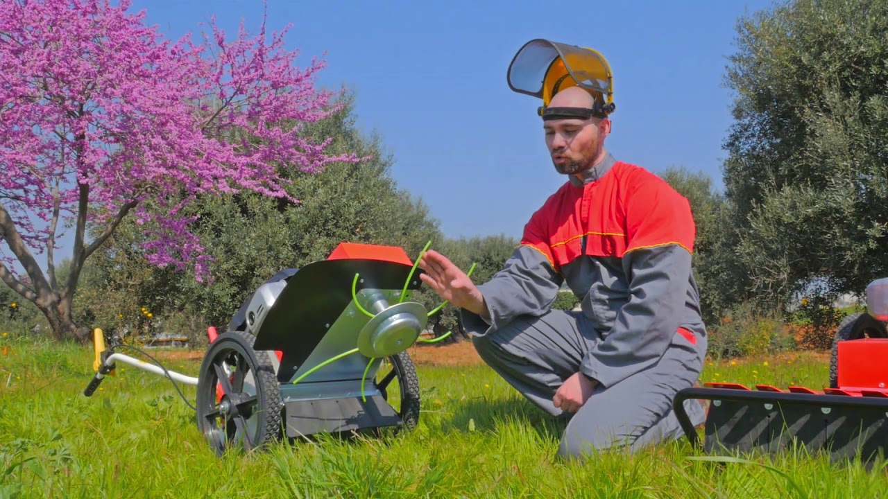 La sostituzione del cavo per il taglio dell'erba per il decespugliatore a ruote Honda Tekna TR60