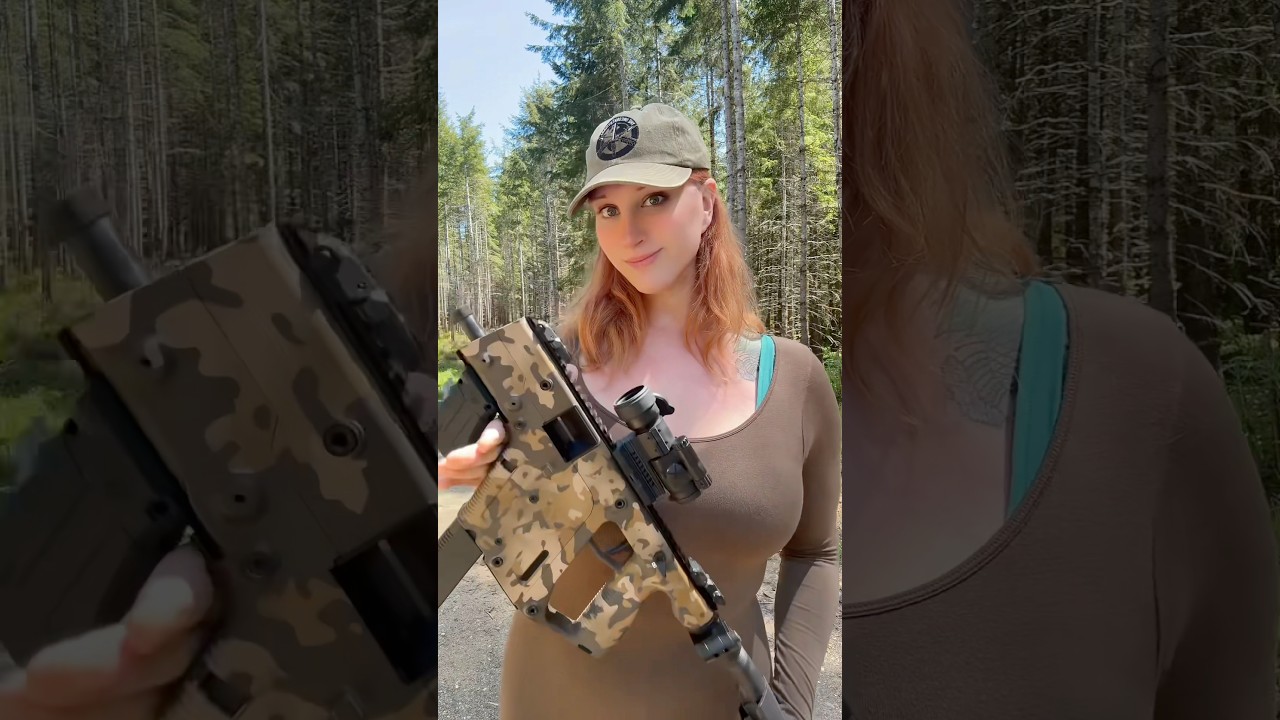 Thicmom with a FRT .45 Kriss Vector (not full auto)