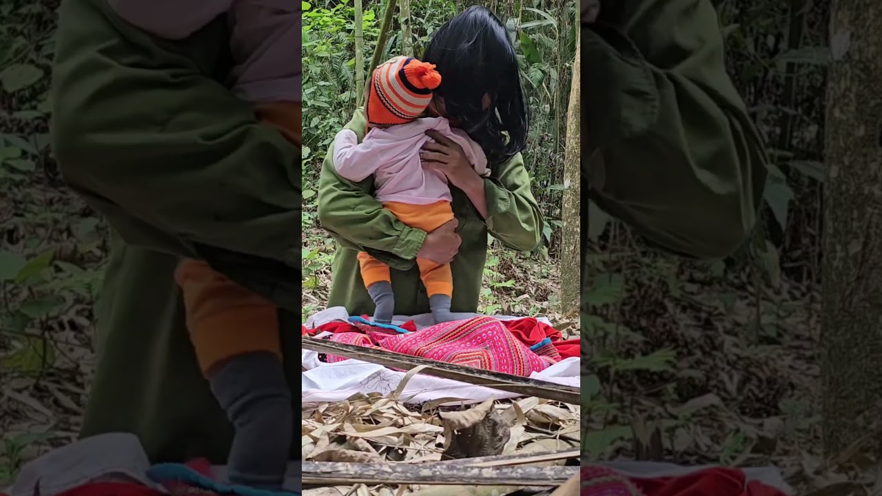 Daily life of a single mother and child