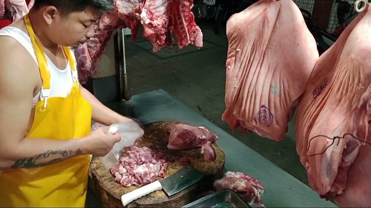 Nagsabay tatlong canteen' malinis na tira' #butcherslife #butcherskills #viralvideo @markgarbin-gc5g