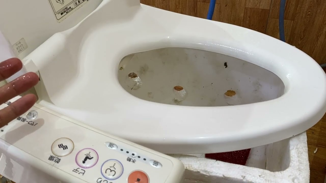 Tets nắp bệt toto tcf6021 c&oacute; sấy kh&ocirc; zalo :0378594256 ng&agrave;y 22/5