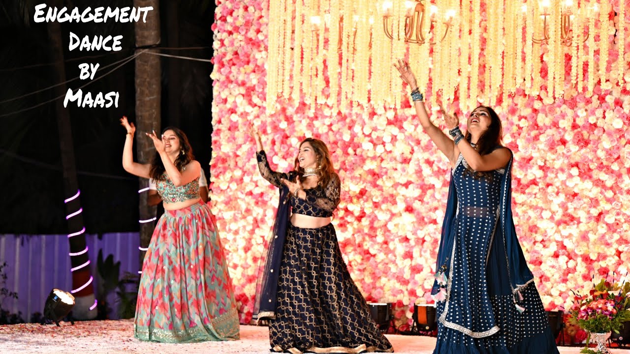 Engagement Dance performance by Bride Maasi's&Sisters❤️|Easy choreography|Dhamakedar Performance|90s