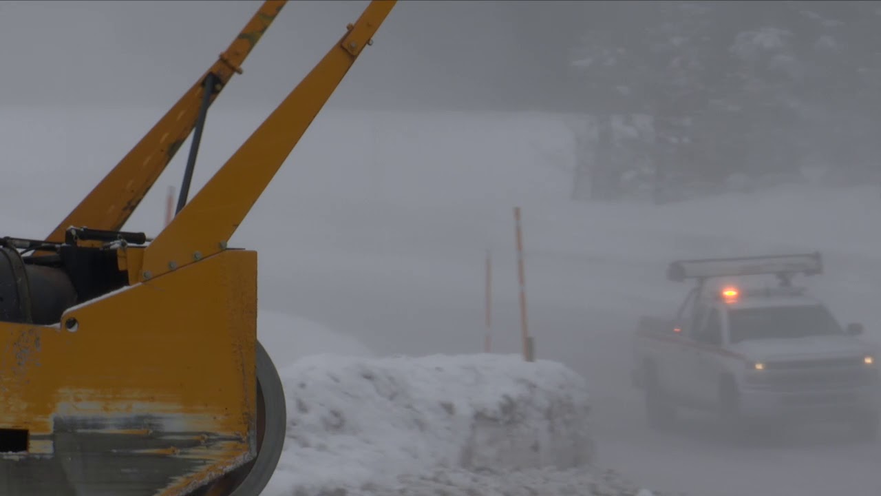 Blowing snow at Government Camp
