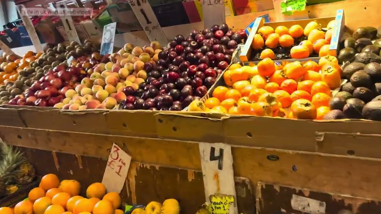 sunday market in London ।Upton park । Green street । England 🇬🇧❤️