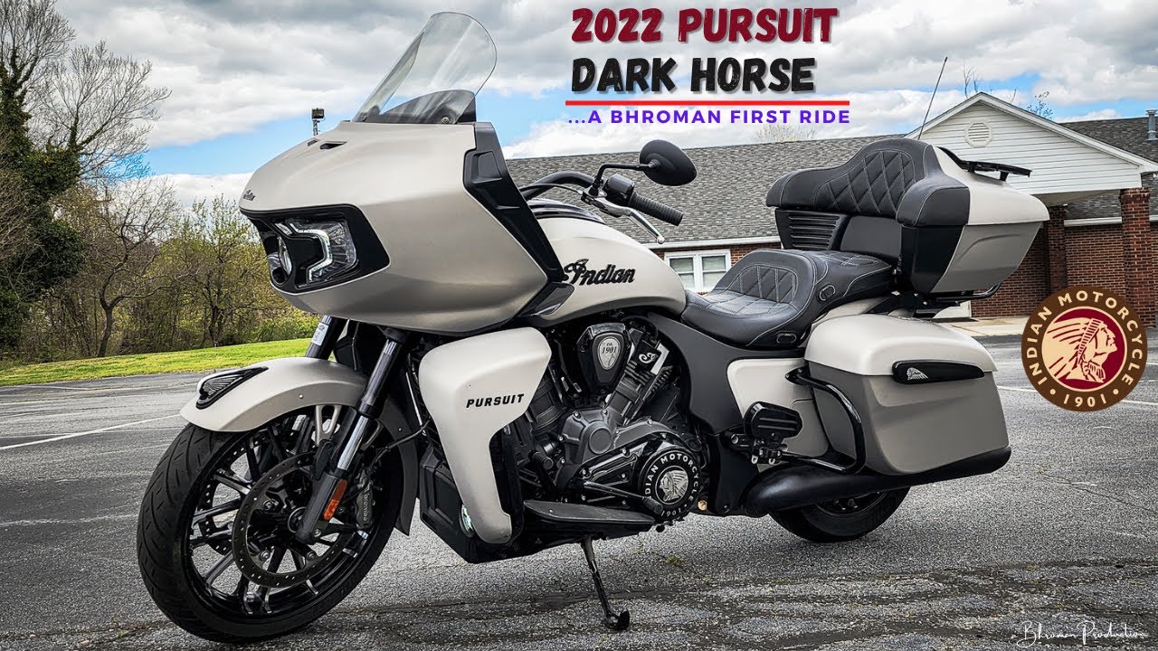 Indian Pursuit Dark Horse 2022 — первый заезд