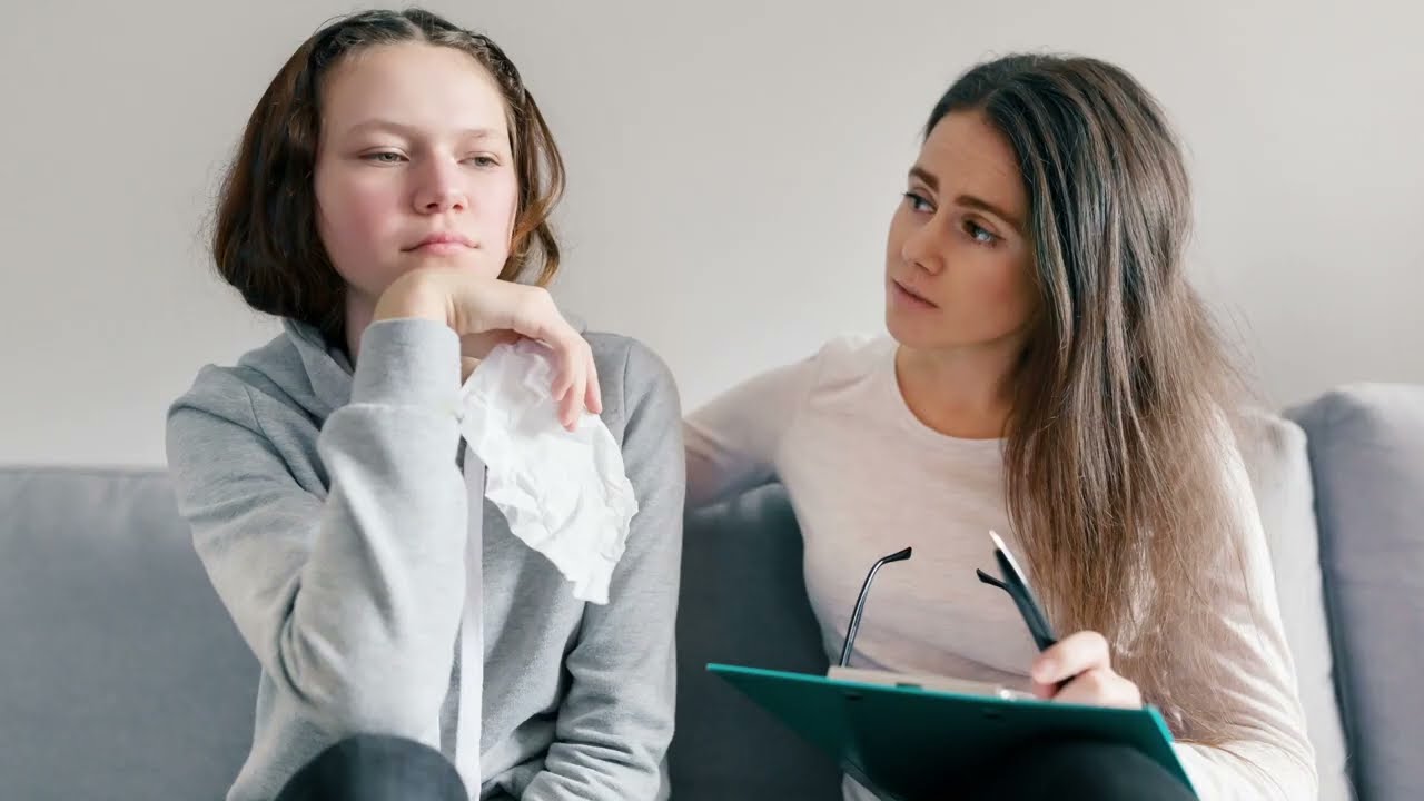 What does non directive therapy mean?