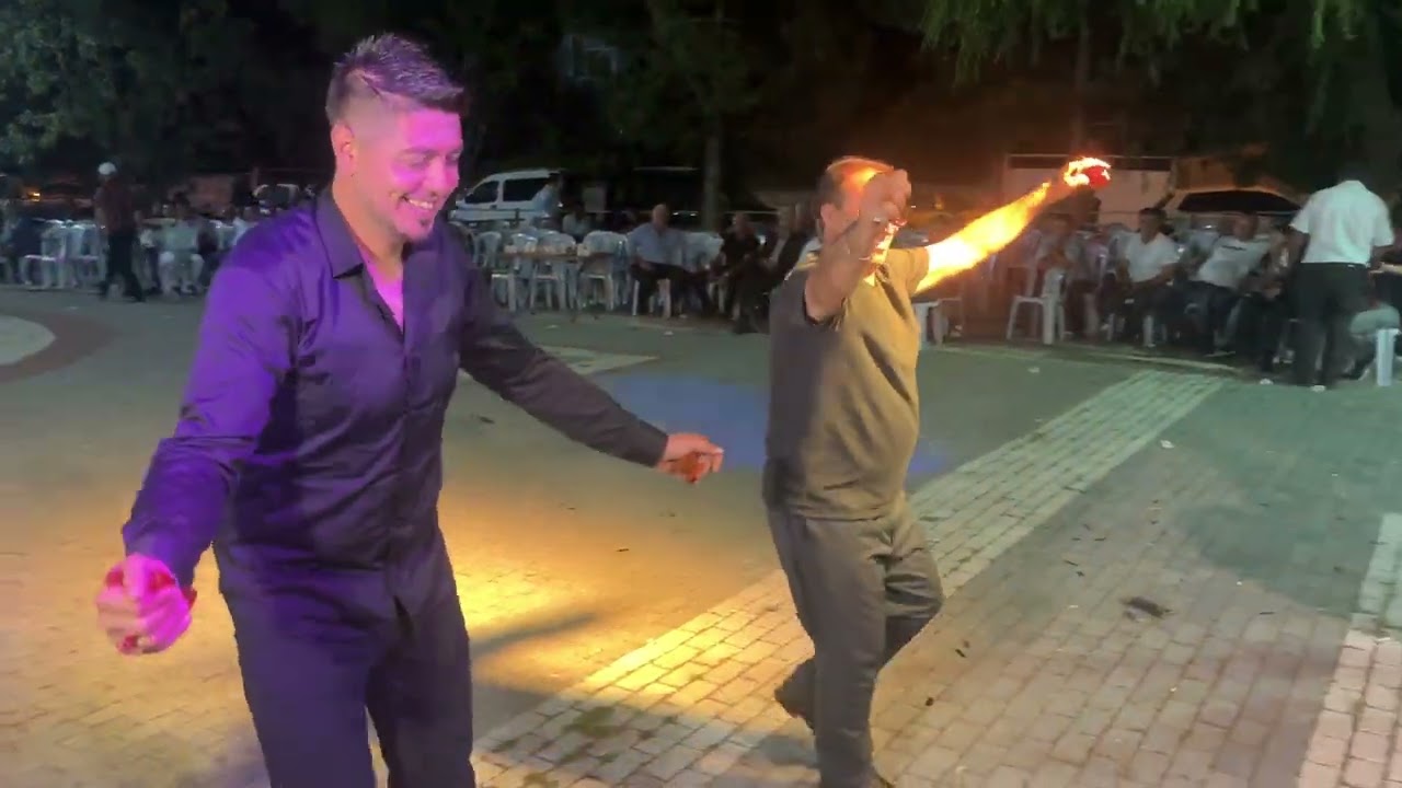 AHMET ÖZER VE SERKAN AKYEL OYUN HAVASI