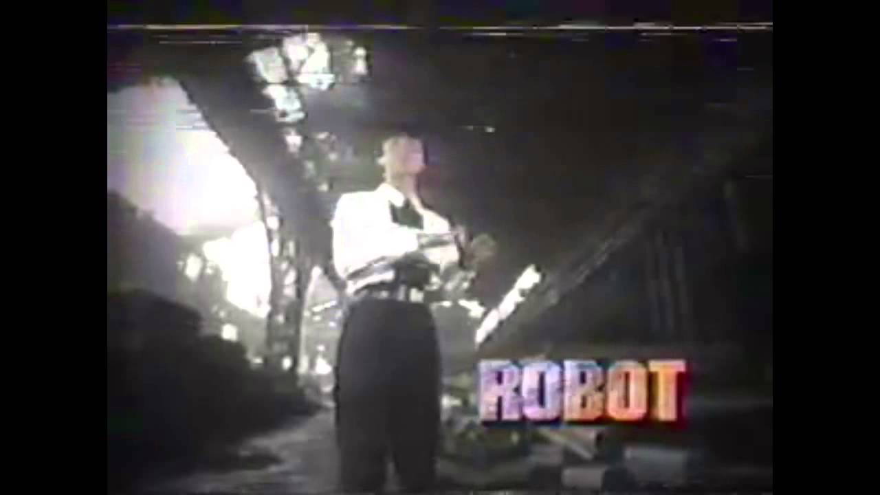 Skeeter Rabbit Robot Showcase 90s (Rare Video)