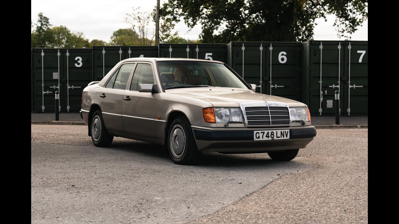 1990 Mercedes-Benz 260E Auto (W124) - 27,000 Miles