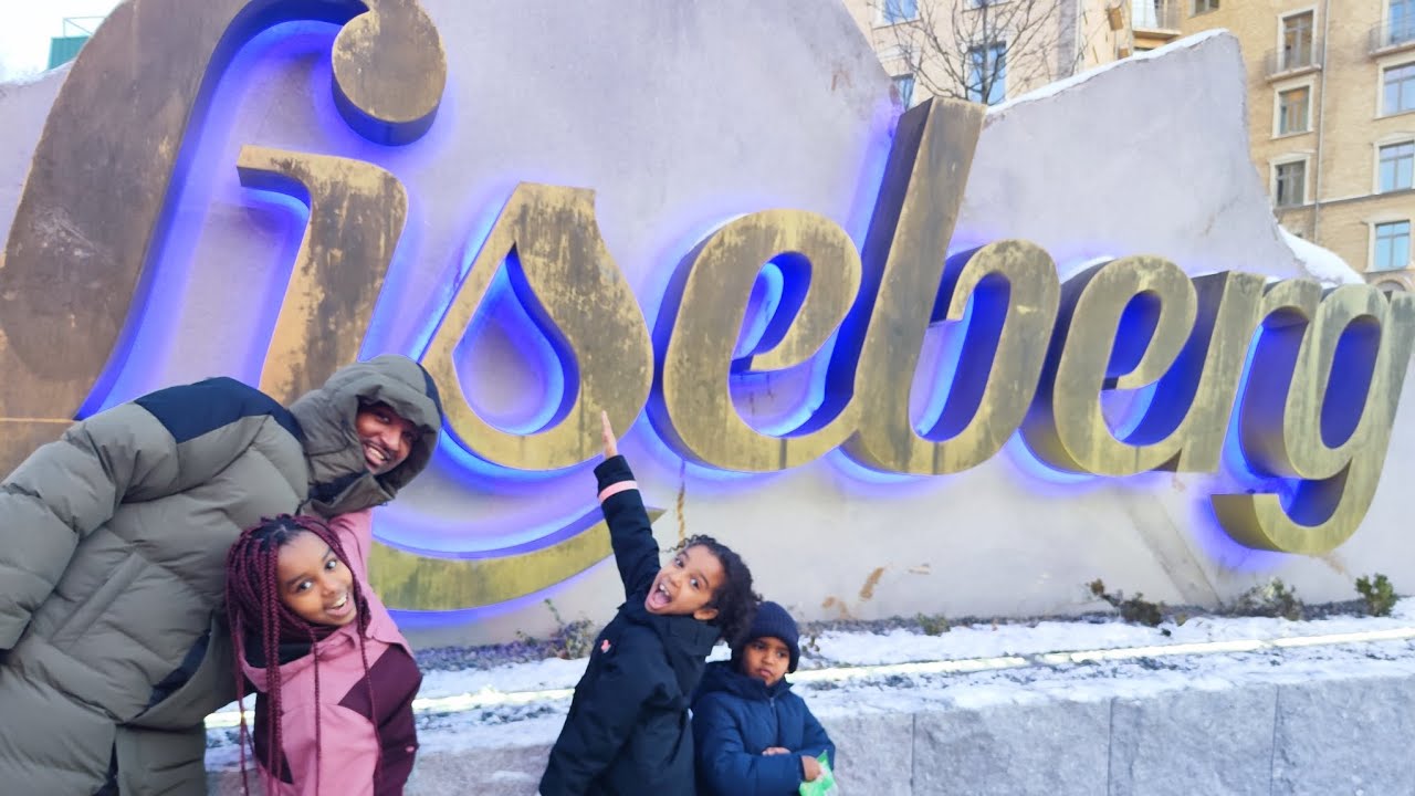 Liseberg! Rolig vistelse på hotel Curiosa OCH vi lyckas överraska familjen i Göteborg rejält!! |Vlog