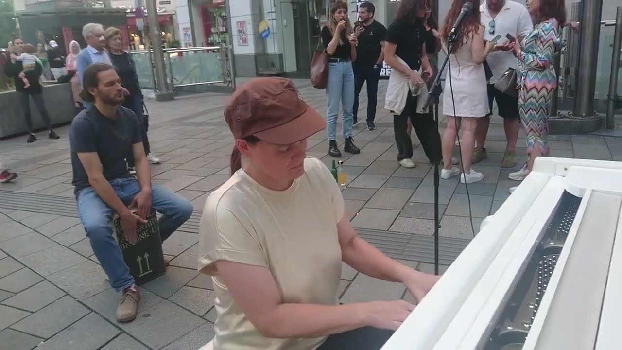 Street Piano! 🎶😍😎 Open Piano 😇3